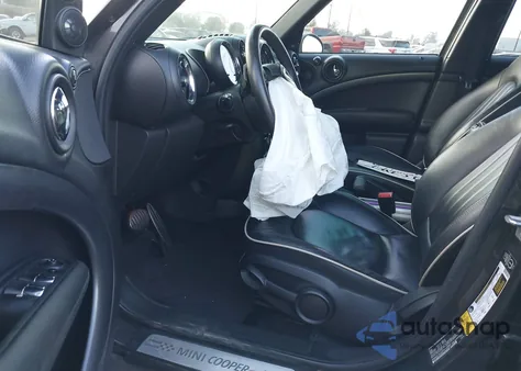 2015 Mini Countryman Cooper S из США, поврежденный, VIN WMWZC3C52FWT03968